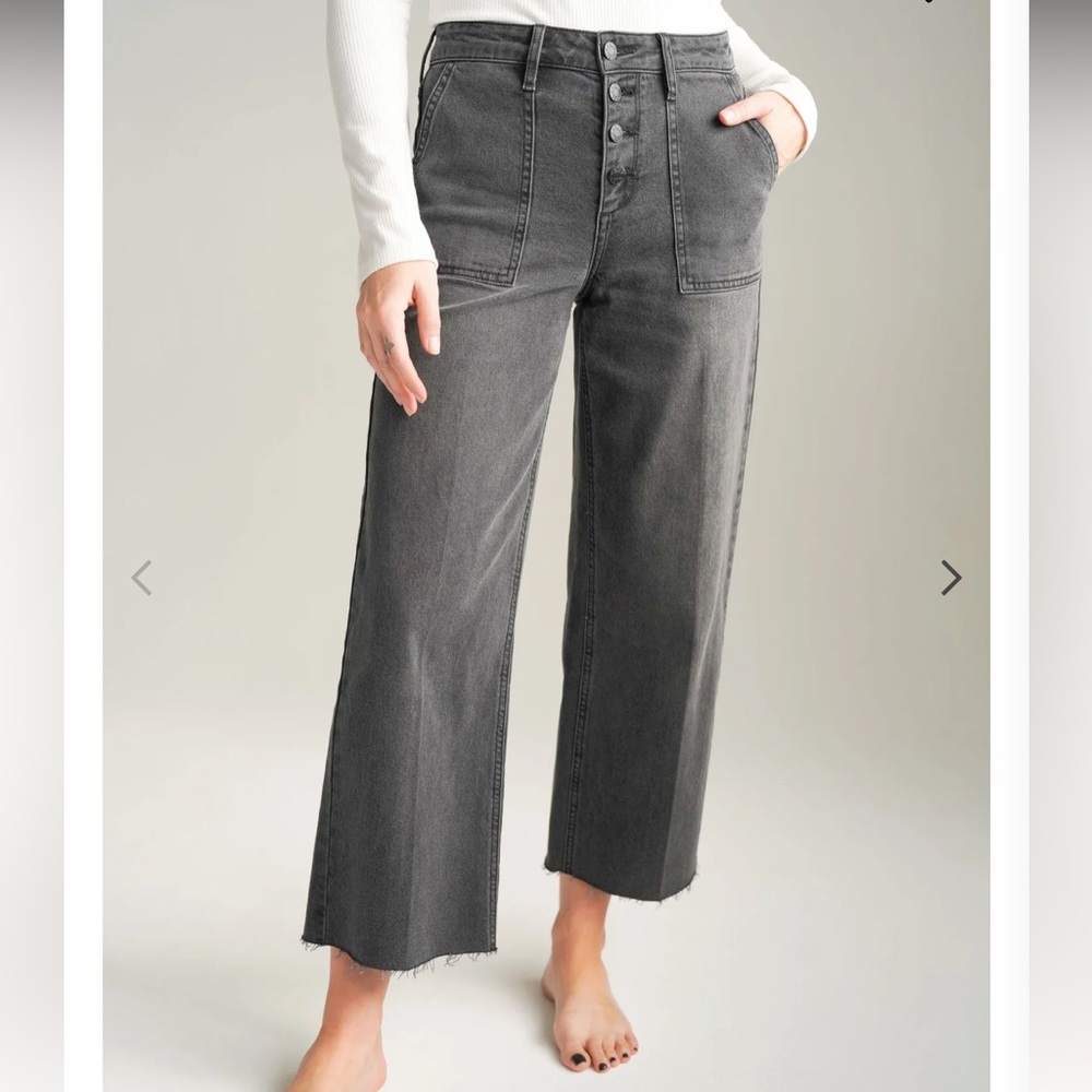 Carly Jean Los Angeles Original Charcoal Hendrix Jeans, Size 1, Raw Hem